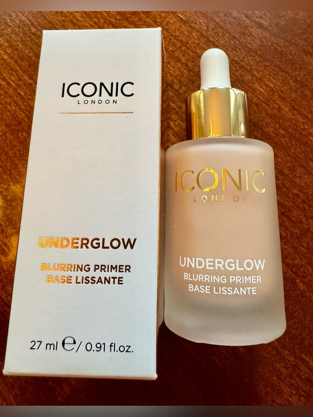 Iconic London Primer Underglow Blurring Primer - **New in Box**